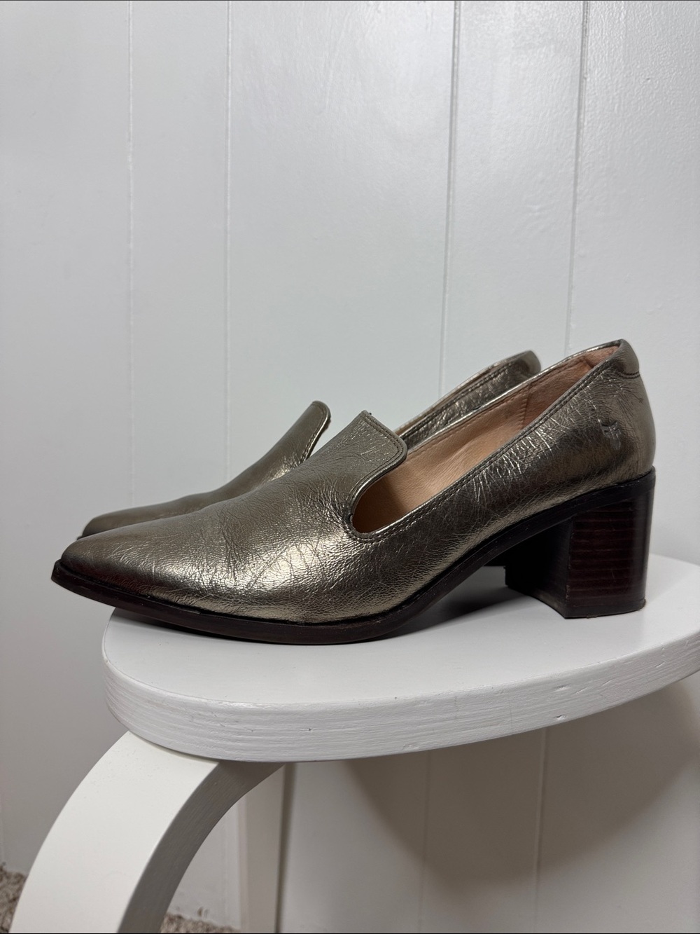 Frye bronze gold leather pointy toe block heel shoes boots women’s 11